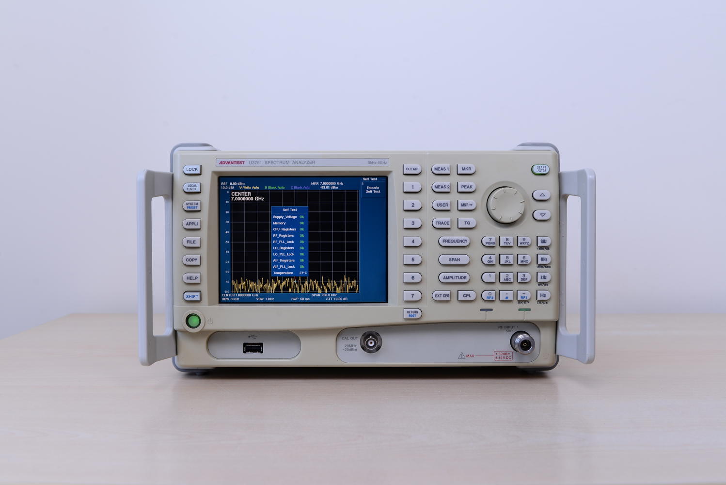 Анализатор спектра Advantest U3751